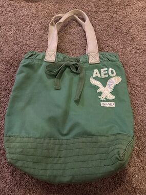 American Eagle Outfitters Forest Green Canvas Tote with Cream Handles
